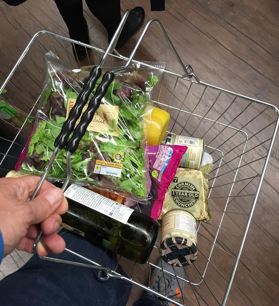 Shopping basket